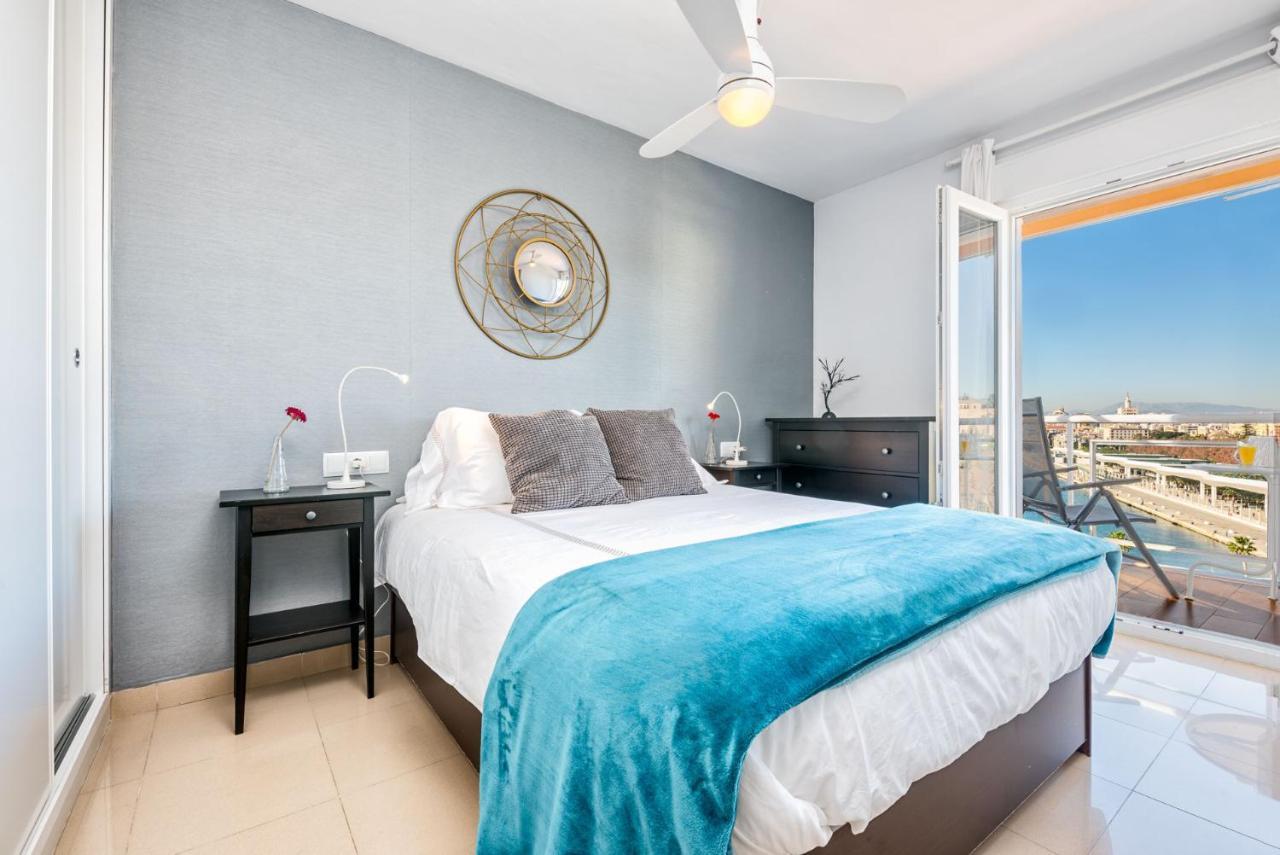 Susana Beach Apartment In Malaga By Solaga Holiday Homes Εξωτερικό φωτογραφία