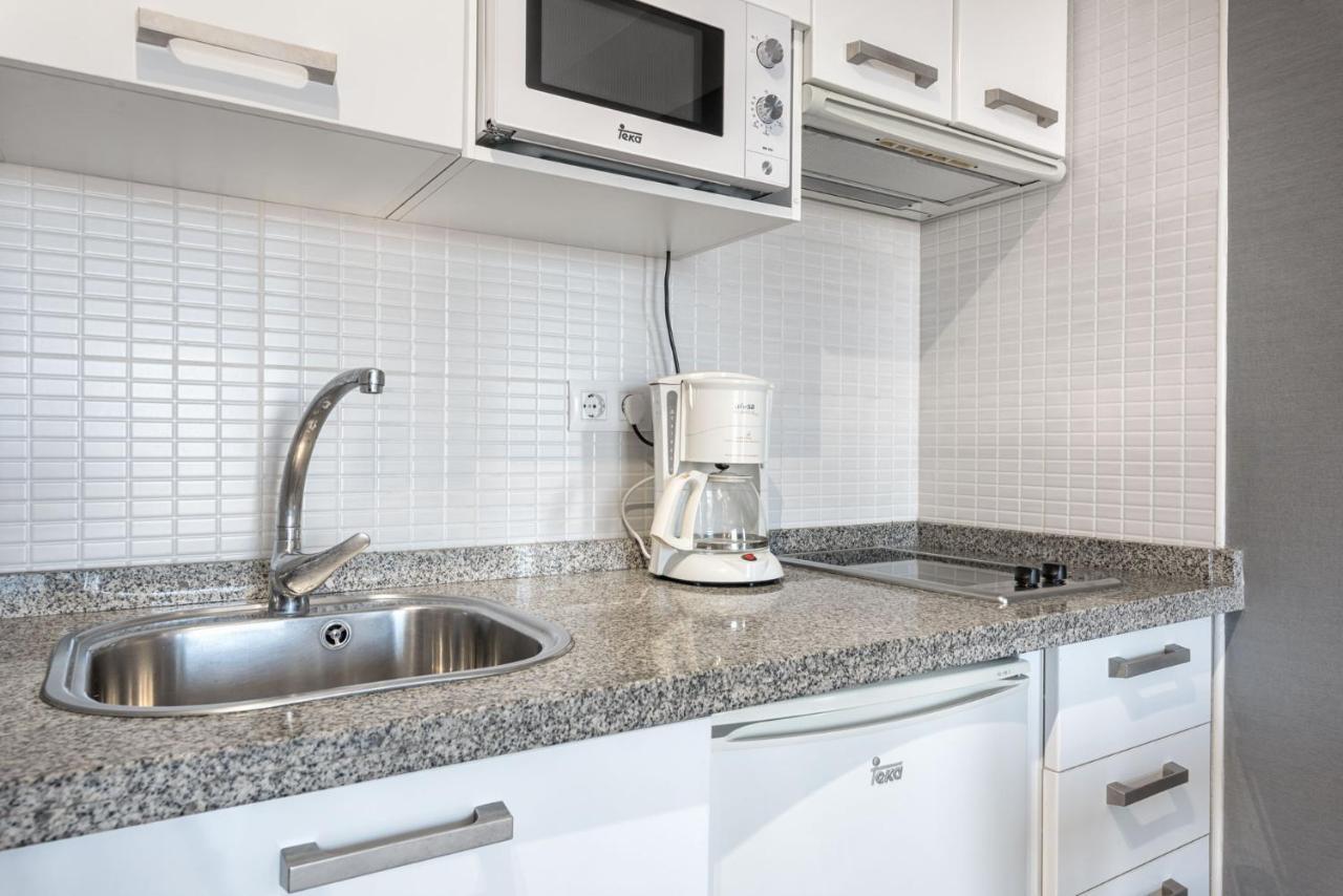 Susana Beach Apartment In Malaga By Solaga Holiday Homes Εξωτερικό φωτογραφία