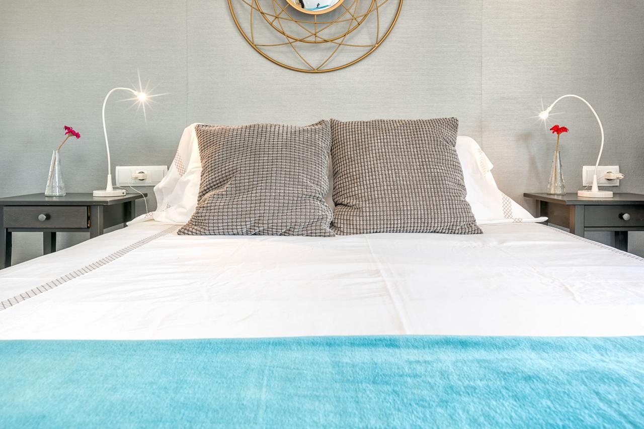Susana Beach Apartment In Malaga By Solaga Holiday Homes Εξωτερικό φωτογραφία