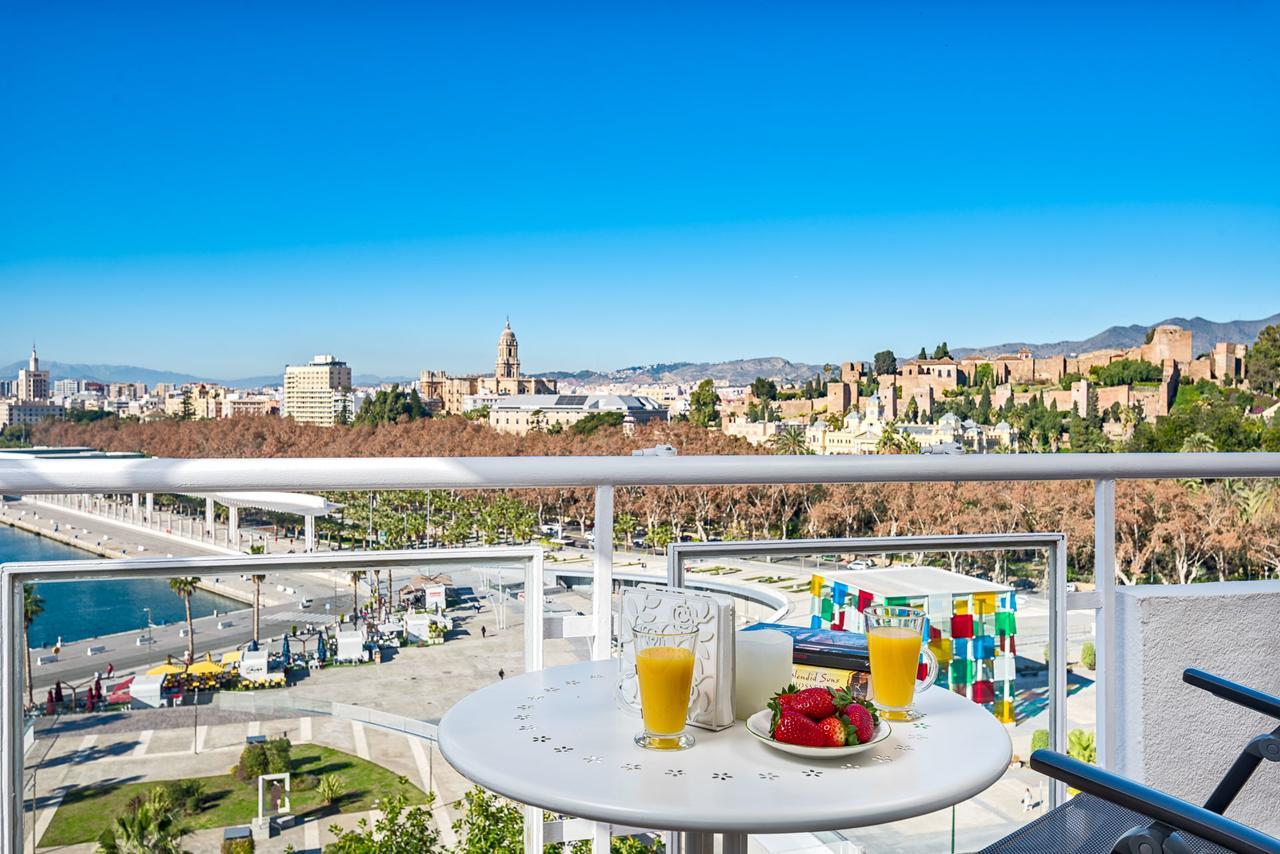 Susana Beach Apartment In Malaga By Solaga Holiday Homes Εξωτερικό φωτογραφία